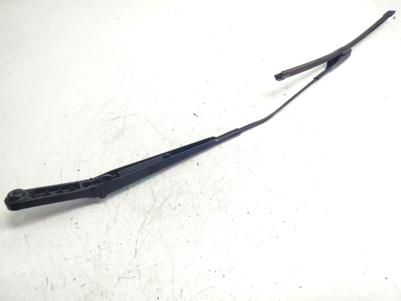 Recambio de brazo limpia delantero derecho para audi a1 (8xk) 1.0 tfsi referencia OEM IAM   