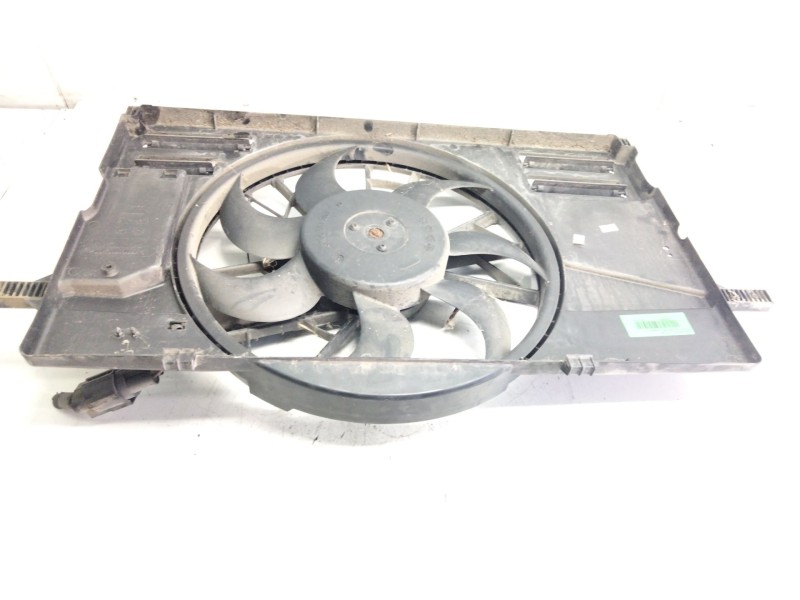 Recambio de electroventilador para volvo v50 familiar 2.4 kinetic referencia OEM IAM 3M518C607GC  