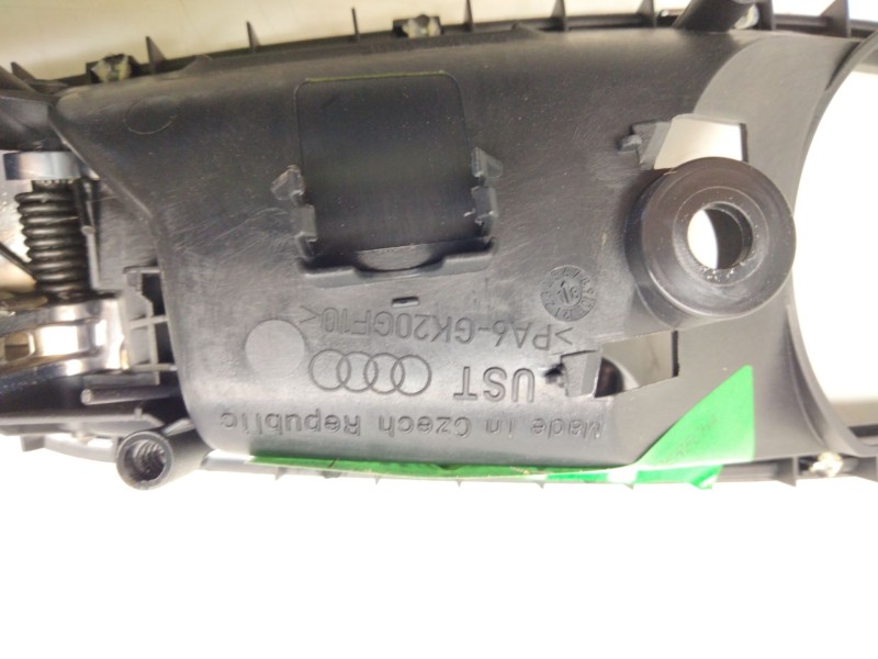 Recambio de maneta interior delantera derecha para audi a1 (8xk) 1.0 tfsi referencia OEM IAM 6k20GF10  