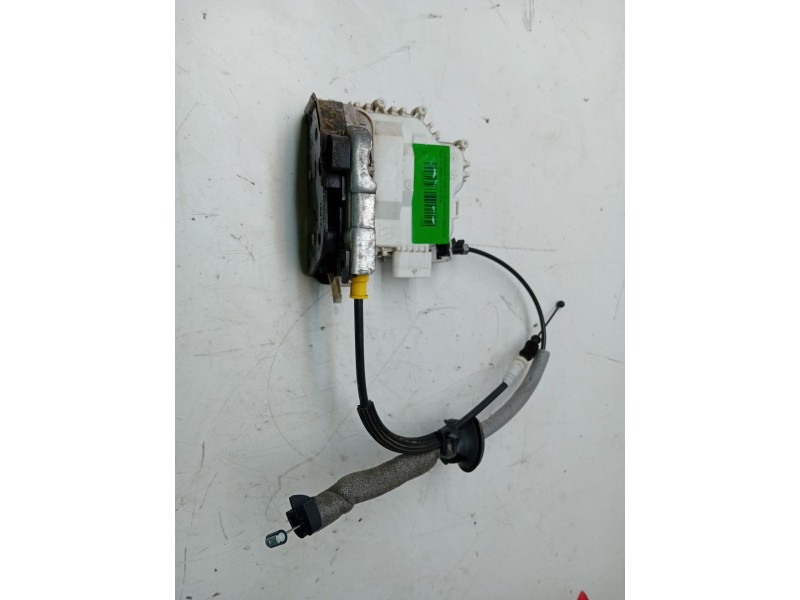 Recambio de cerradura puerta delantera derecha para audi a1 (8xk) 1.0 tfsi referencia OEM IAM 8X1837016C  