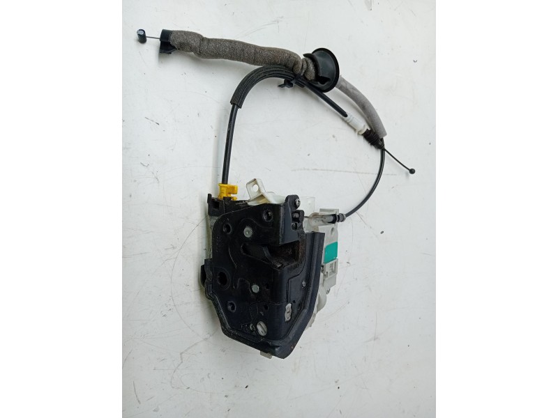 Recambio de cerradura puerta delantera derecha para audi a1 (8xk) 1.0 tfsi referencia OEM IAM 8X1837016C  