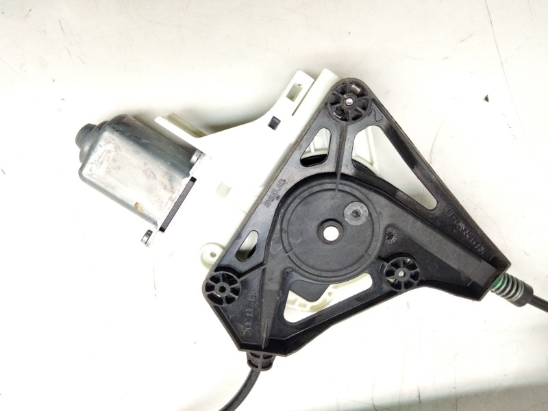 Recambio de elevalunas trasero derecho para audi a1 (8xk) 1.0 tfsi referencia OEM IAM 8X4839462A  