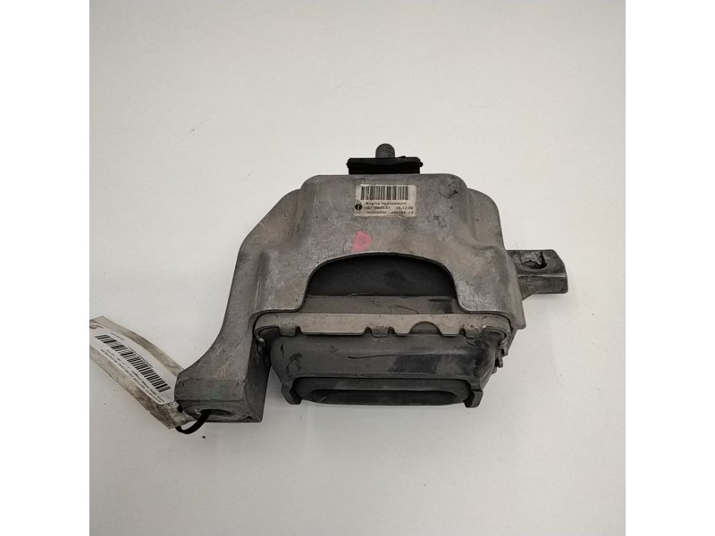 Recambio de soporte motor derecho superior para mini mini (r56) cooper referencia OEM IAM 677864501  
