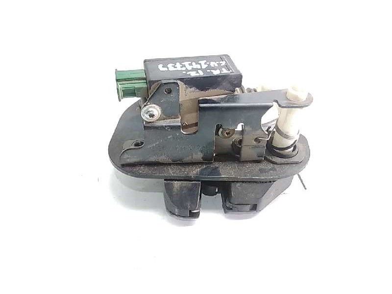 Recambio de cerradura porton trasera izquierda para land rover discovery v6 td se referencia OEM IAM 5127016049L  