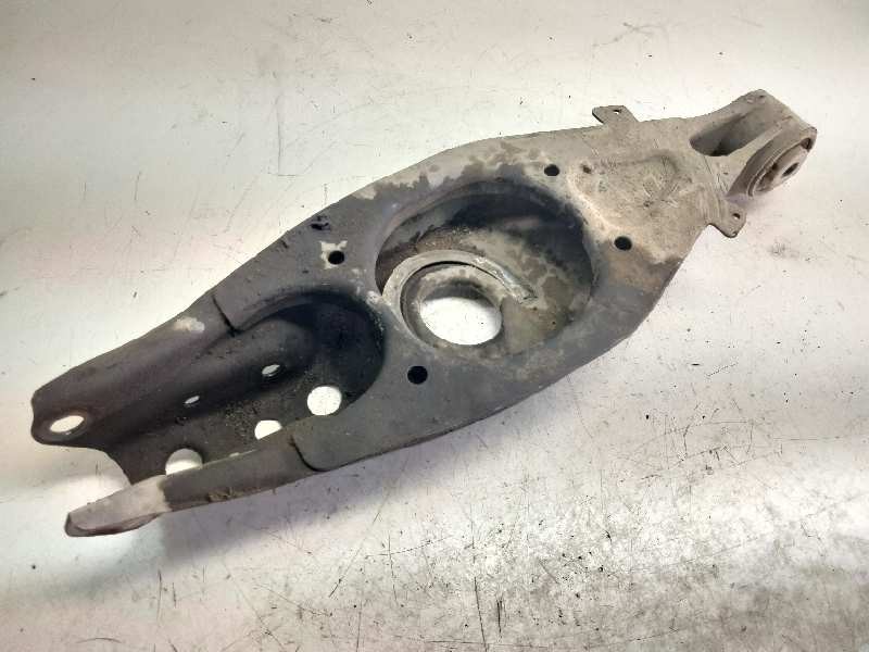 Recambio de brazo suspension trasero central derecho para mercedes clase clc (cl203) clc 220 cdi (la) (203.708) referencia OEM I