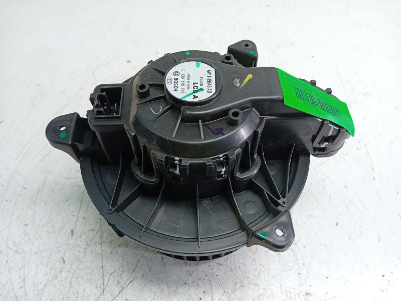 Recambio de motor calefaccion para ford ecosport titanium referencia OEM IAM AV1119846AB  