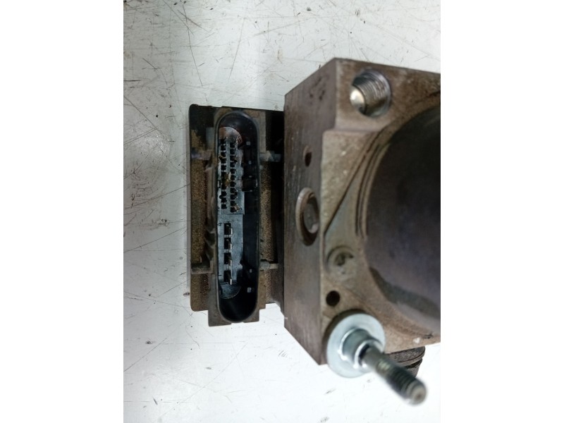 Recambio de abs para opel combo (corsa c) 1.3 16v cdti referencia OEM IAM 0265800770  
