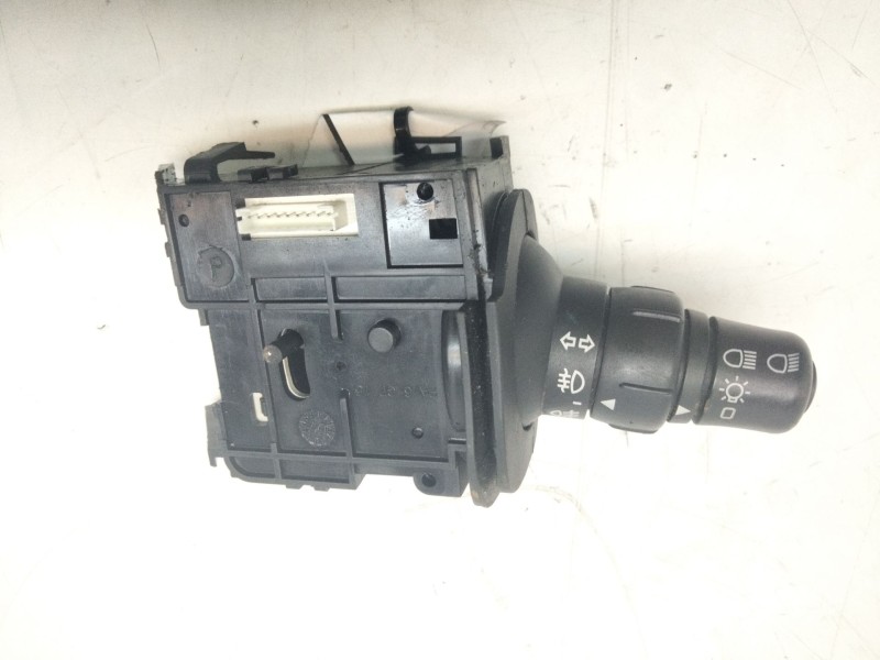 Recambio de mando luces para renault scenic ii 1.9 dci diesel referencia OEM IAM   