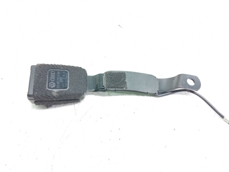 Recambio de enganche delantero izquierdo para audi a1 (8xk) 1.0 tfsi referencia OEM IAM 8x0857755B989  