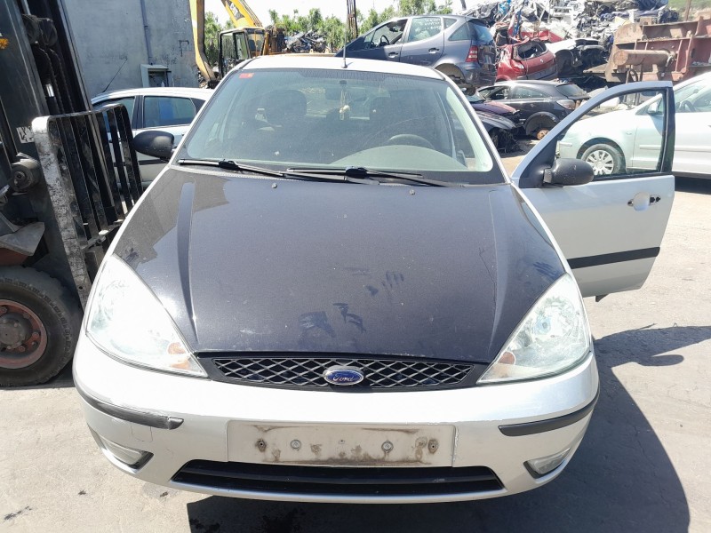 ford focus berlina (cak) del año 2003