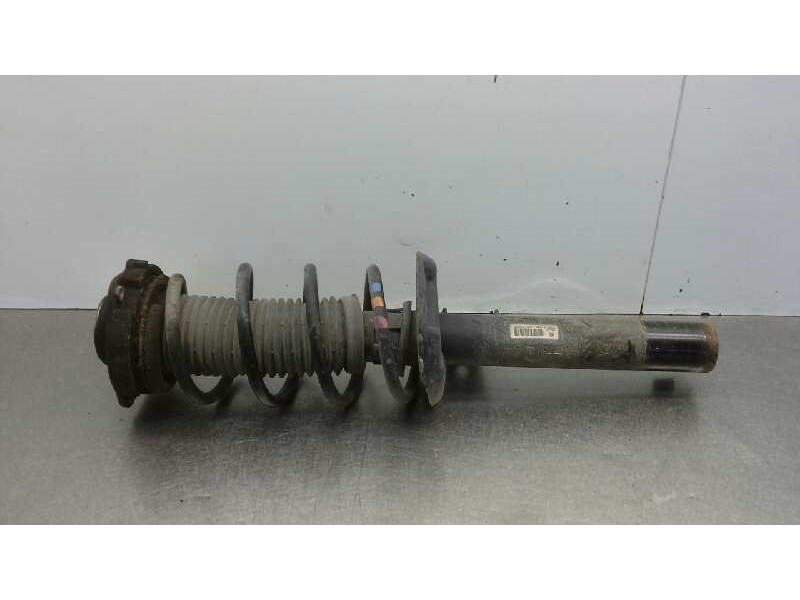 Recambio de amortiguador delantero derecho para volkswagen golf v berlina (1k1) highline referencia OEM IAM   