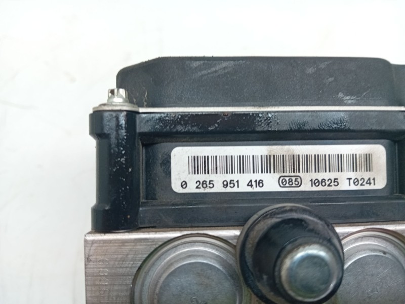 Recambio de abs para citroen c5 berlina exclusive referencia OEM IAM 0265951416  