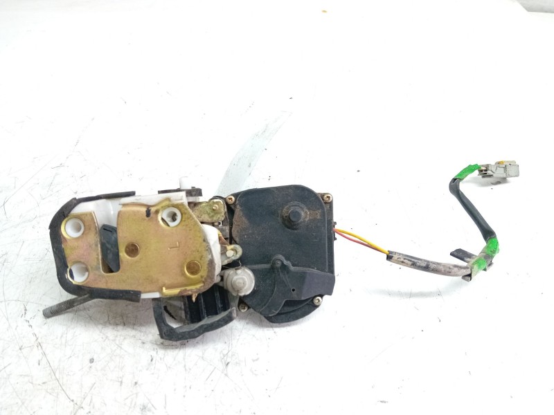 Recambio de cerradura puerta trasera izquierda para honda accord berlina (cc/ce) 2.0 ls (cc7/ce8) referencia OEM IAM   