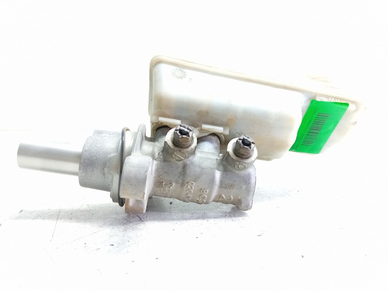 Recambio de bomba freno para renault kangoo 1.5 dci diesel fap referencia OEM IAM 0204051553  