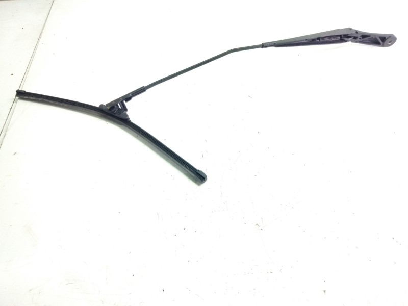 Recambio de brazo limpia delantero derecho para audi a3 (8p) 1.9 tdi referencia OEM IAM   