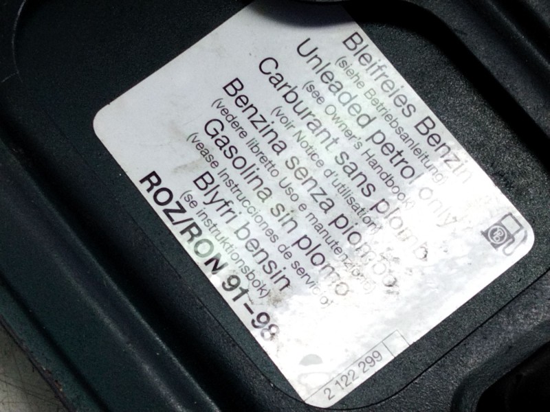 Recambio de tapa exterior combustible para bmw serie 5 berlina (e39) 528i referencia OEM IAM 16116758269  