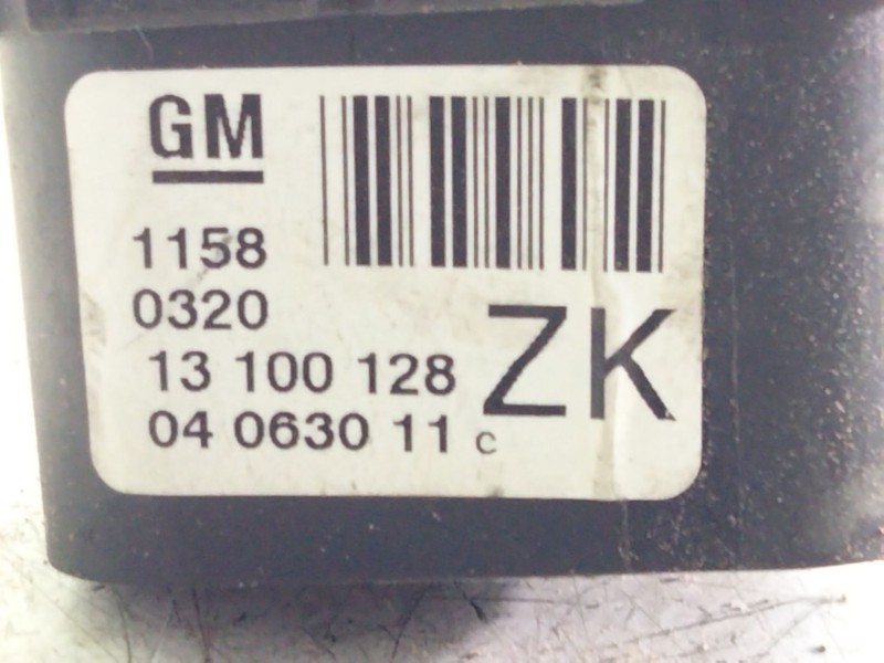 Recambio de mando luces para opel astra h ber. 1.7 16v cdti referencia OEM IAM 13100128  