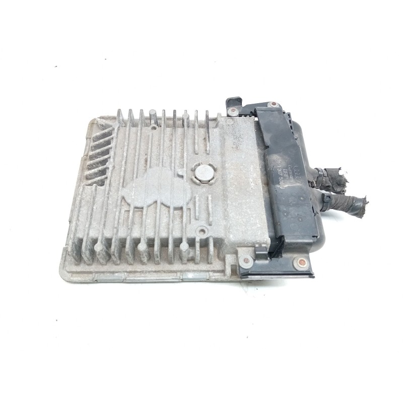 Recambio de centralita motor uce para audi a3 (8p) 1.6 tdi ambiente referencia OEM IAM 03L906023JK  
