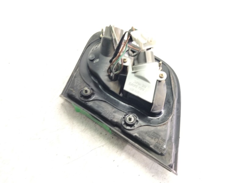 Recambio de piloto trasero izquierdo porton para nissan almera (n15) 2.0 diesel referencia OEM IAM   