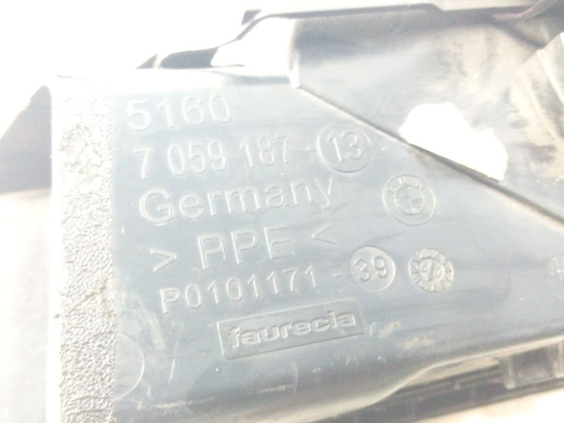 Recambio de aireador izquierdo para bmw serie 1 berlina (e81/e87) 118d referencia OEM IAM 705918713  