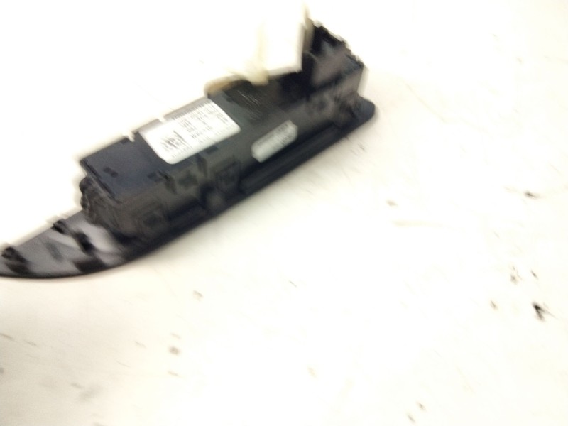 Recambio de unidad de interruptor de consola central para bmw serie 3 lim. (f30) 320d referencia OEM IAM 925291203  