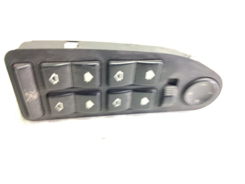 Recambio de mando elevalunas delantero izquierdo para bmw serie 5 berlina (e39) 523i referencia OEM IAM 6904306  