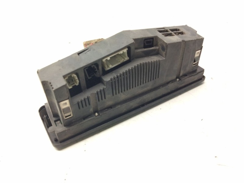 Recambio de mando climatizador para bmw serie 3 berlina (e46) 320d referencia OEM IAM 6916882  