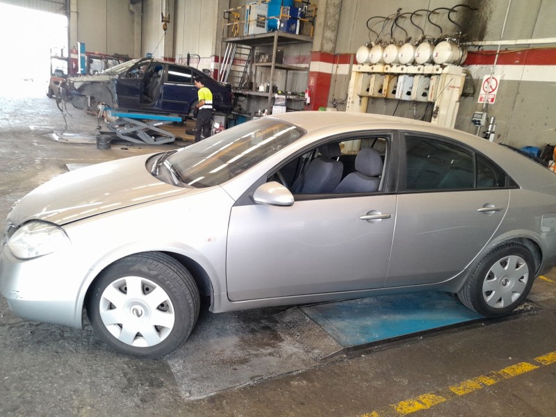 nissan primera berlina (p12) del año 2004