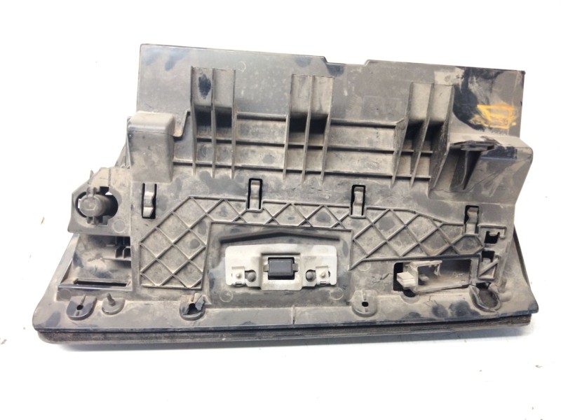 Recambio de guantera para bmw serie 3 berlina (e90) 318d referencia OEM IAM   