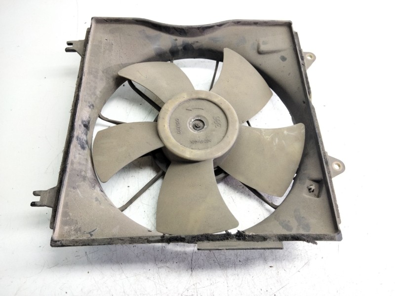 Recambio de electroventilador para toyota corolla (e11) 2.0 turbodiesel cat referencia OEM IAM 1696353010  
