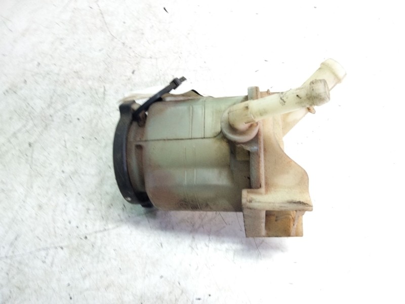 Recambio de deposito liquido direccion para toyota hilux (kun) 2.5 turbodiesel referencia OEM IAM   