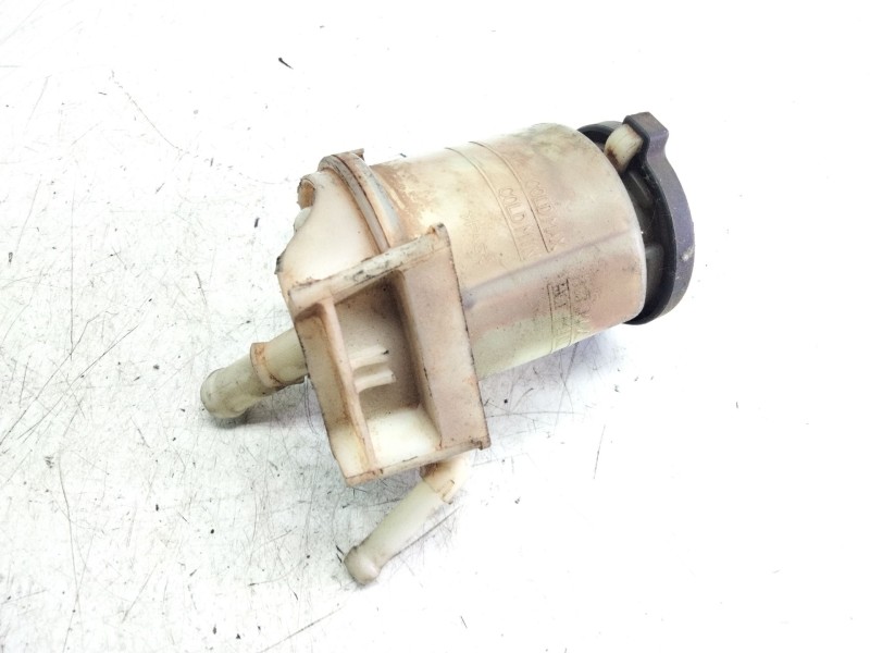 Recambio de deposito liquido direccion para toyota hilux (kun) 2.5 turbodiesel referencia OEM IAM   