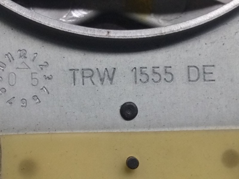 Recambio de volante para toyota avensis berlina (t25) 2.2 d-4d sol berlina (5-ptas.) referencia OEM IAM TRW1555DE  