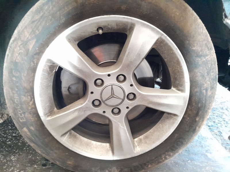 mercedes clase c (w203) berlina del año 2004