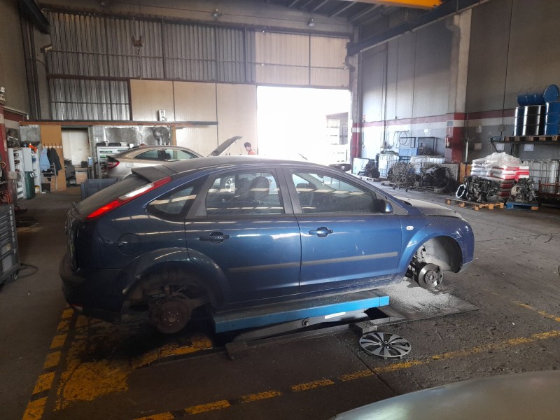 ford focus berlina (cap) del año 2007