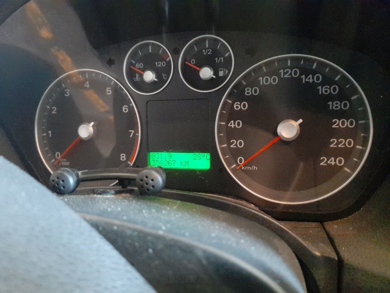 ford focus berlina (cap) del año 2007