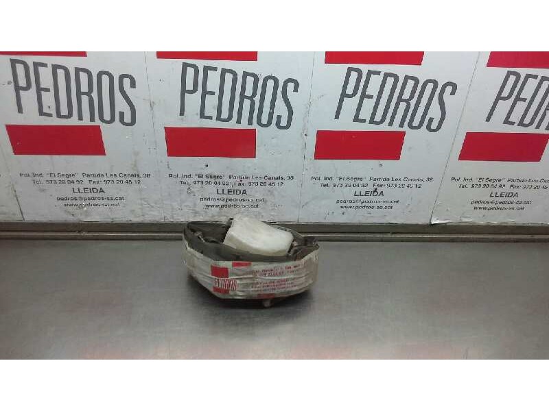 Recambio de cinturon seguridad trasero derecho para mitsubishi l 200 (k6/7) 2.5 td cat referencia OEM IAM   118404