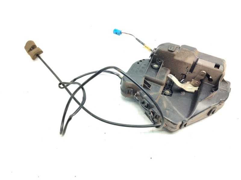 Recambio de cerradura puerta trasera derecha para mercedes clase c (w203) berlina 200 cdi (203.004) referencia OEM IAM   