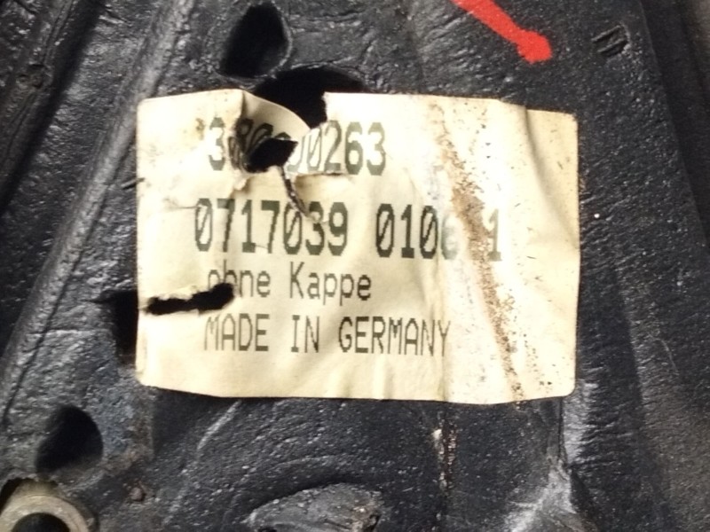 Recambio de retrovisor izquierdo para volvo s40 berlina 1.8 cat referencia OEM IAM 0717039  