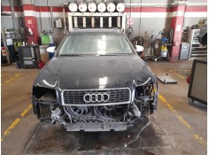 AUDI A4 AVANT (8E)