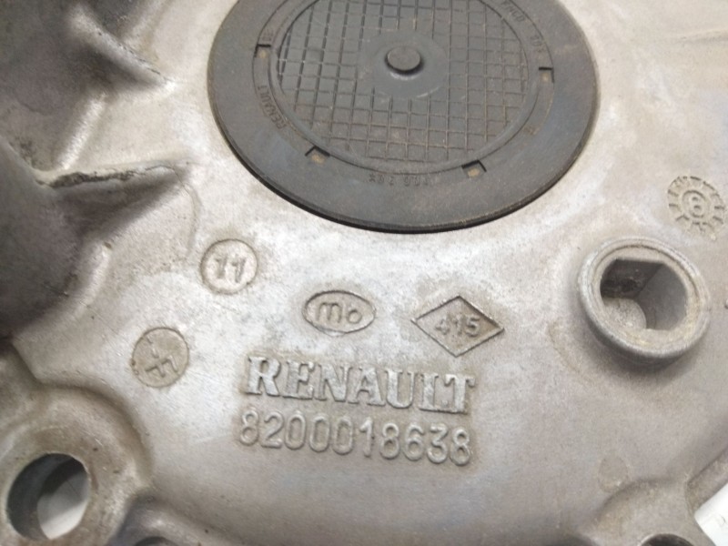 Recambio de tapa distribucion exterior para nissan interstar mod. 04 (x70) 2.5 dci diesel cat referencia OEM IAM 8200018638  