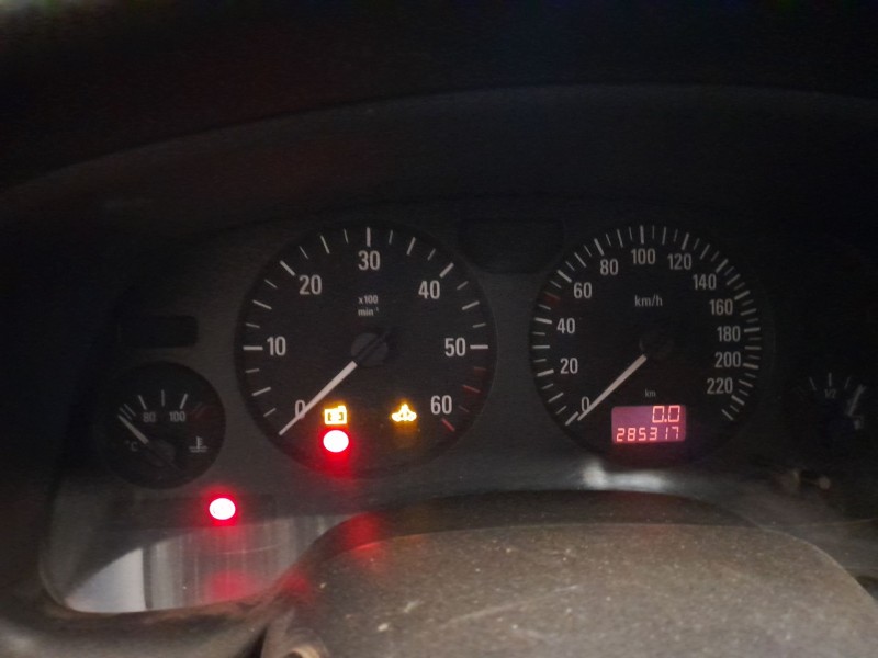 opel astra g berlina del año 2001