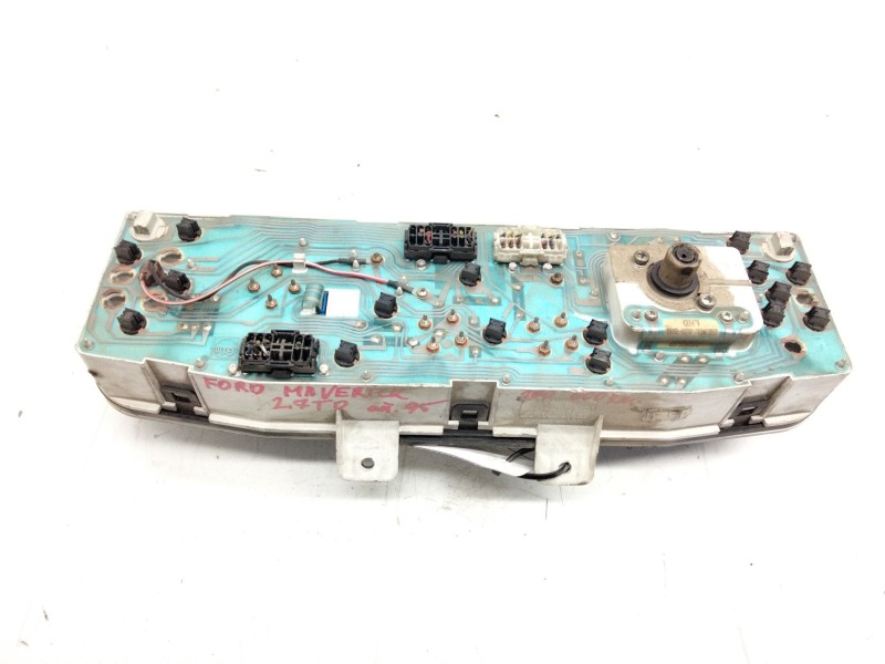 Recambio de cuadro instrumentos para ford maverick (ml) 2.7 turbodiesel referencia OEM IAM 21000503  106737