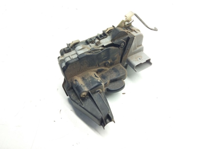 Recambio de cerradura puerta delantera derecha para peugeot 307 break / sw (s1) sw pack referencia OEM IAM   