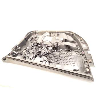 Recambio de guarnecido puerta delantera derecha para mercedes-benz gla (h247) gla 200 (247.787) referencia OEM IAM A2477204201  