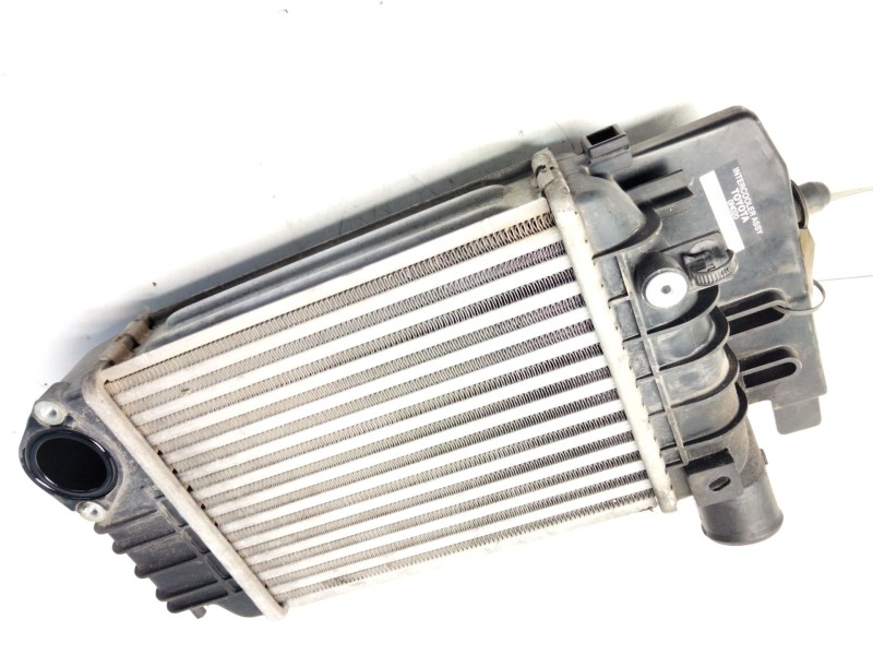 Recambio de intercooler para toyota yaris (ksp9/scp9/nlp9) básico referencia OEM IAM JD127000620  