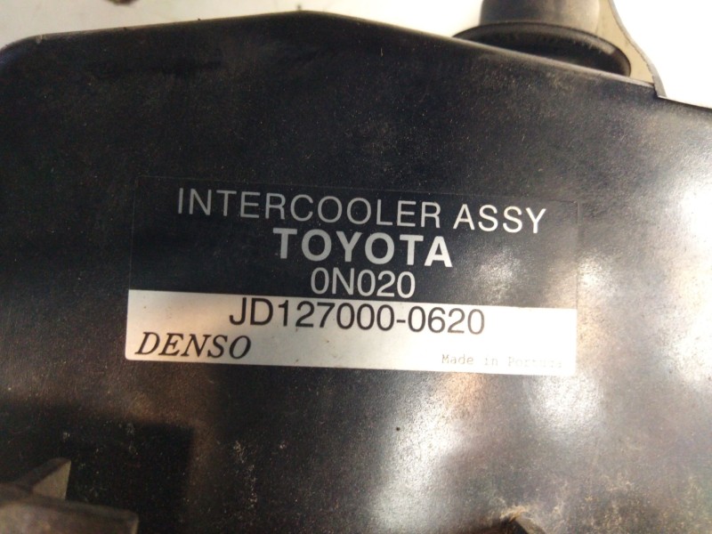 Recambio de intercooler para toyota yaris (ksp9/scp9/nlp9) básico referencia OEM IAM JD127000620  