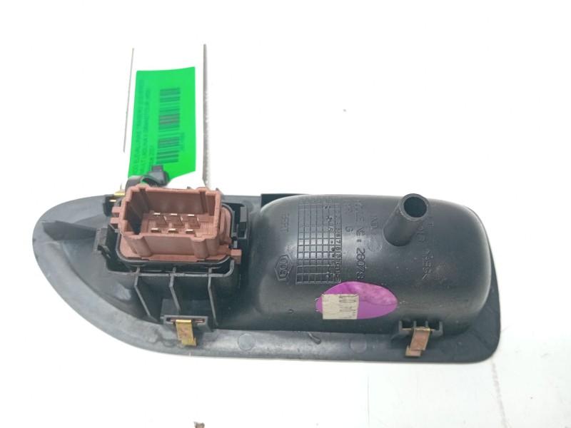 Recambio de mando elevalunas trasero izquierdo para renault laguna ii grandtour (kg0) dynamique referencia OEM IAM 8200016013  