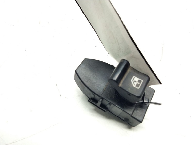 Recambio de mando elevalunas delantero derecho para alfa romeo giulietta (191) distinctive referencia OEM IAM   