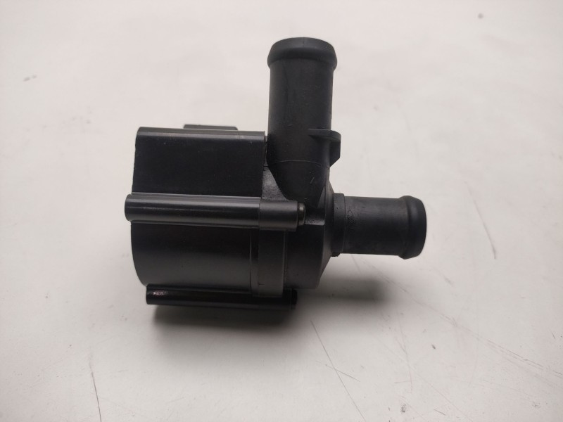 Recambio de bomba agua electrica para volkswagen passat berlina (3c2) 2.0 tdi referencia OEM IAM   